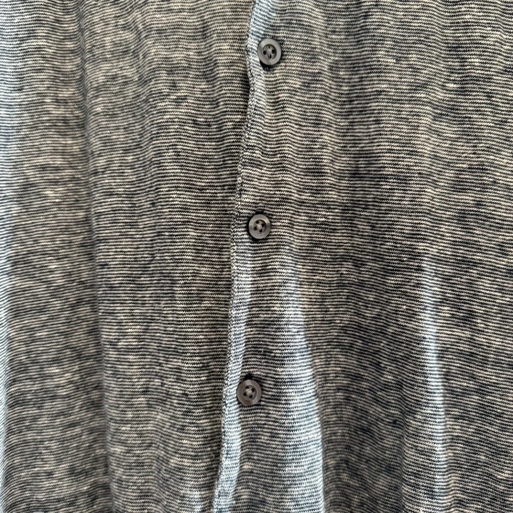Men’s XL Banana Republic Soft Linen shirt